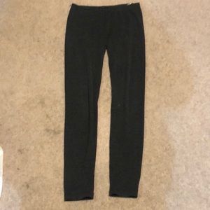 dark grey leggings
